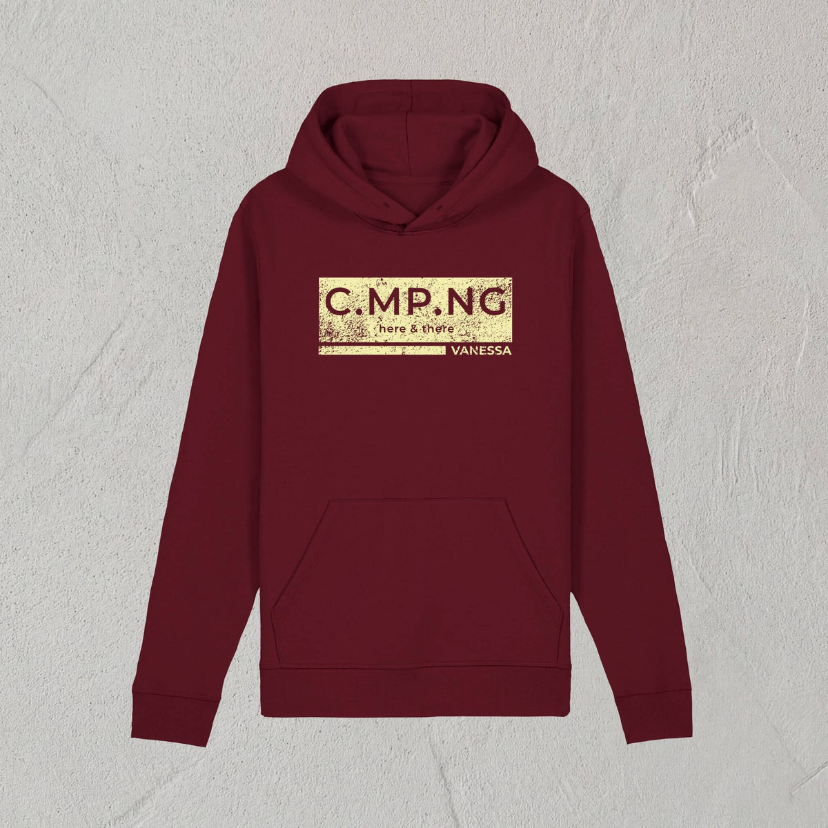 Produktfoto des C.MP.NG Camping Hoodie im boxed design in der Farbe bordeaux