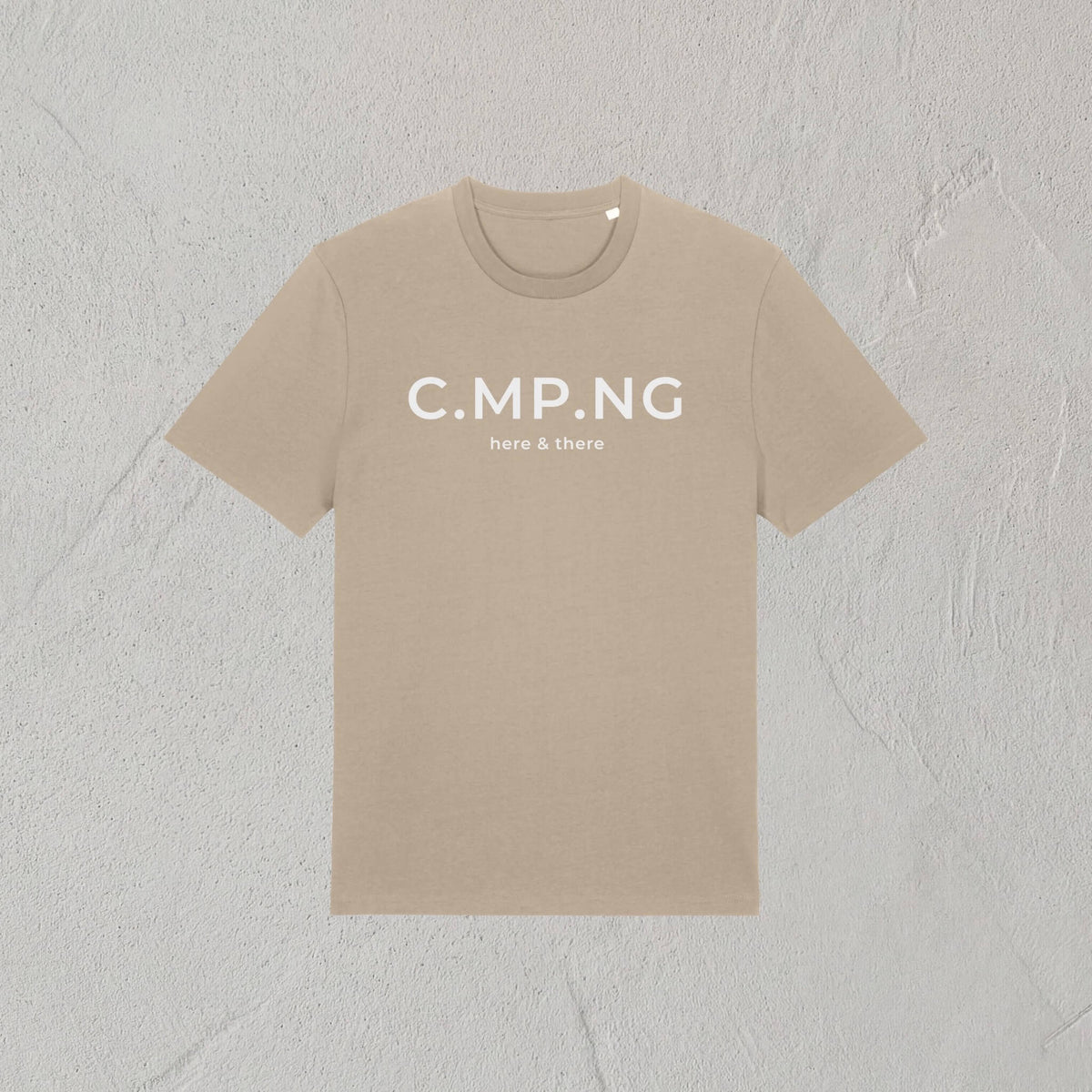 Produktfoto des C.MP.NG Camping Tshirts original in der Farbe beige.